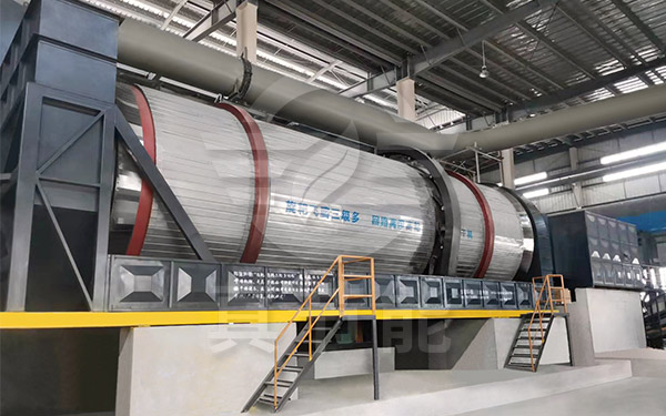 酒糟專(zhuān)用烘干機(jī)現(xiàn)場(chǎng)